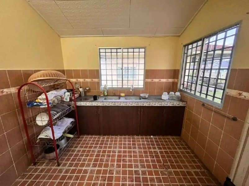 RUMAH BANGLO  SETINGKAT DI PENGKALAN PEGOH TAMBAHAN@LAHAT IPOH UNTUK DIJUAL  - photo 12