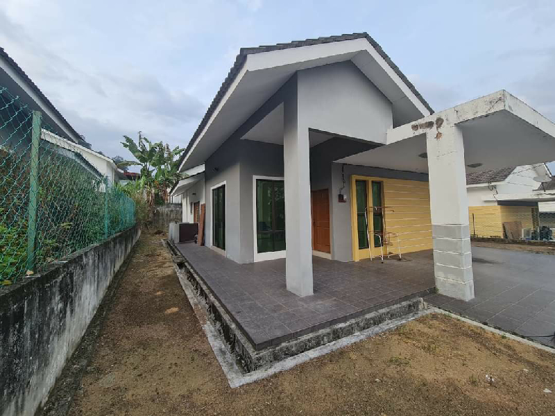 Banglo Setingkat Untuk Dijual Di Taman Chepor. - photo 2