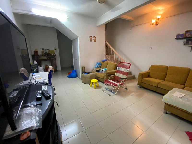 Rumah Teres  2 Tingkat Di Bandar Baru Lahat Untuk Dijual - photo 3