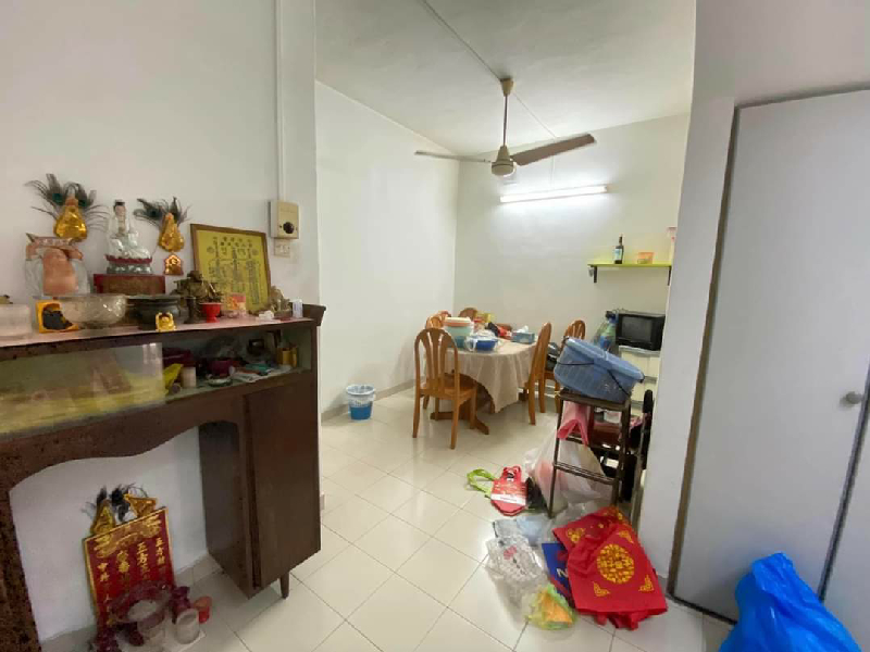 Rumah Teres  2 Tingkat Di Bandar Baru Lahat Untuk Dijual - photo 11