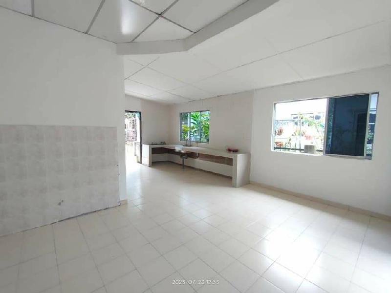 BANGLO CANTIK DAN LUAS DI SERI MANJUNG PERAK RM460K NEGO! - photo 7