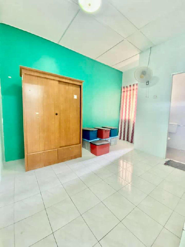 Rumah Teres Setingkat di Bandar Baru Putra, Nego!!! - photo 4