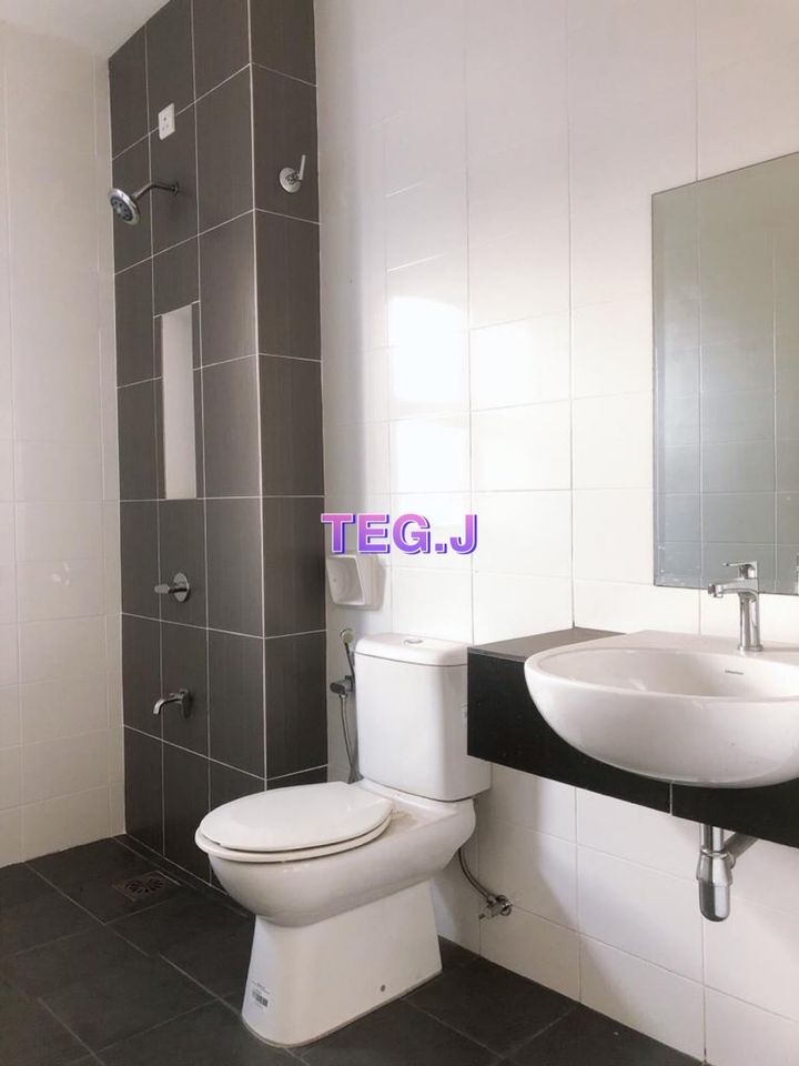 2 Storey Bukit Raja 20x70 630k - photo 8