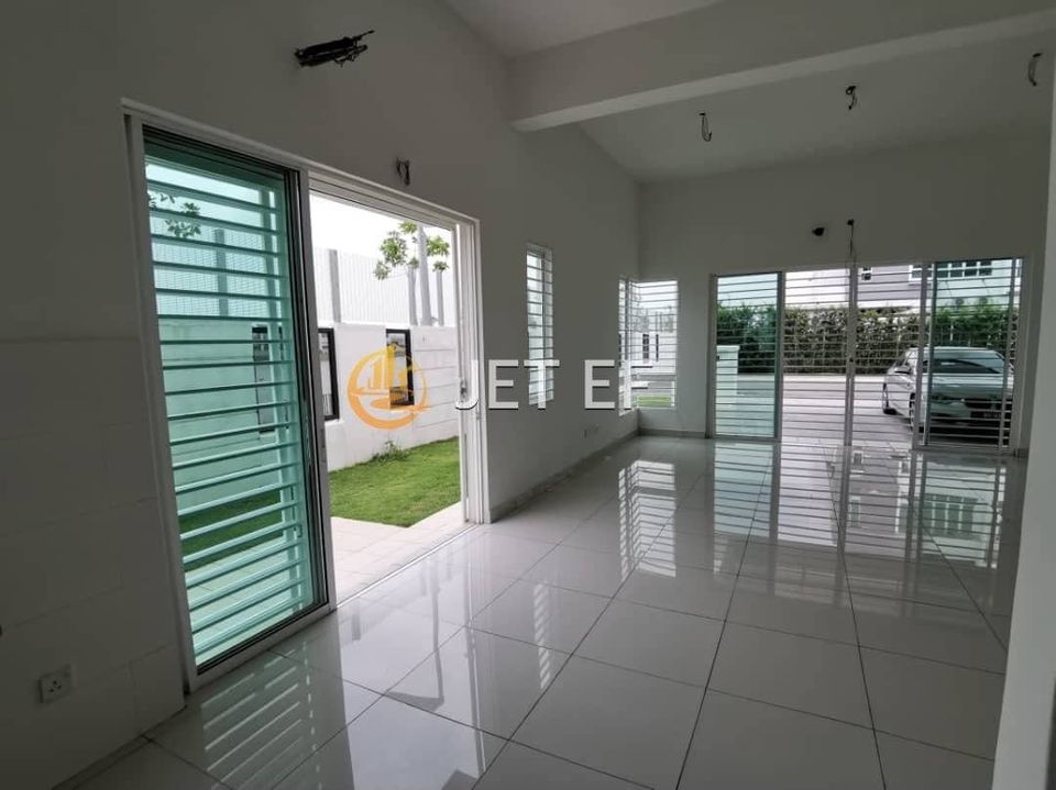 Bukit Raja Laman Vista 3sty Endlot 35x70 1200000 - photo 3