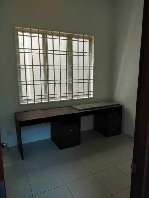 Exclusive Semi-D Double Storey New Renovated Anjung Suasana Bandar Seri Putra Bangi - photo 5