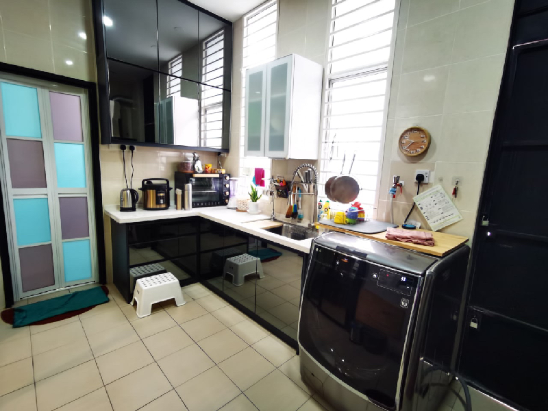 Renovated 2 Storey Bangi Avenue 2 Seksyen 6 - photo 8