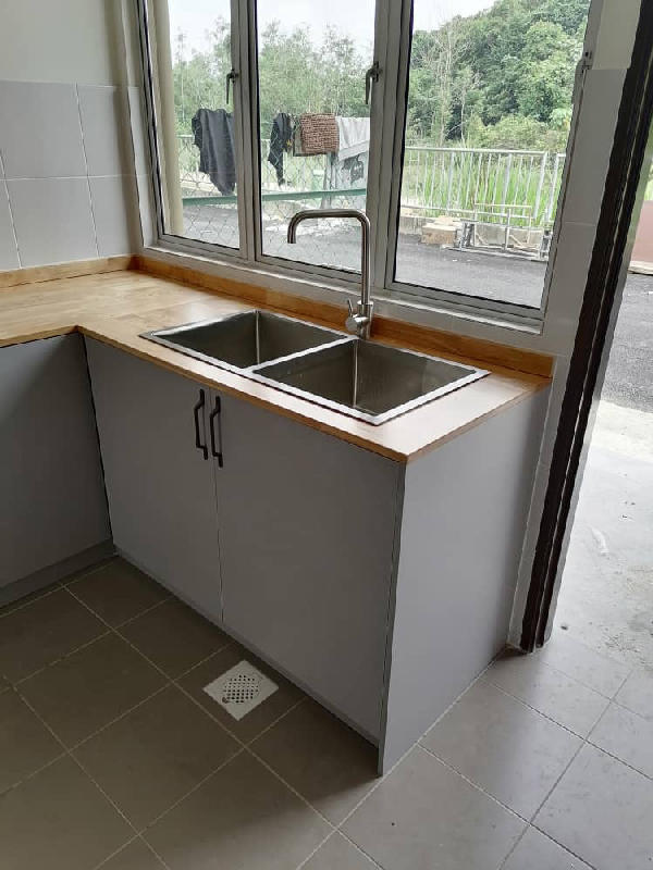 Ground Floor Townhouse Intermediate Seksyen U15 40170 Shah Alam - photo 2