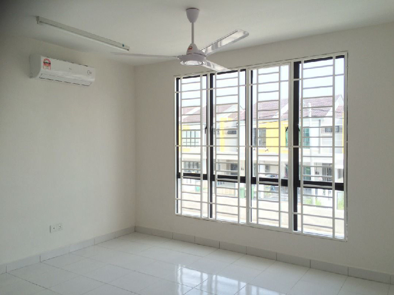 Double Storey Terrace Parkland Semenyih Kajang - photo 3