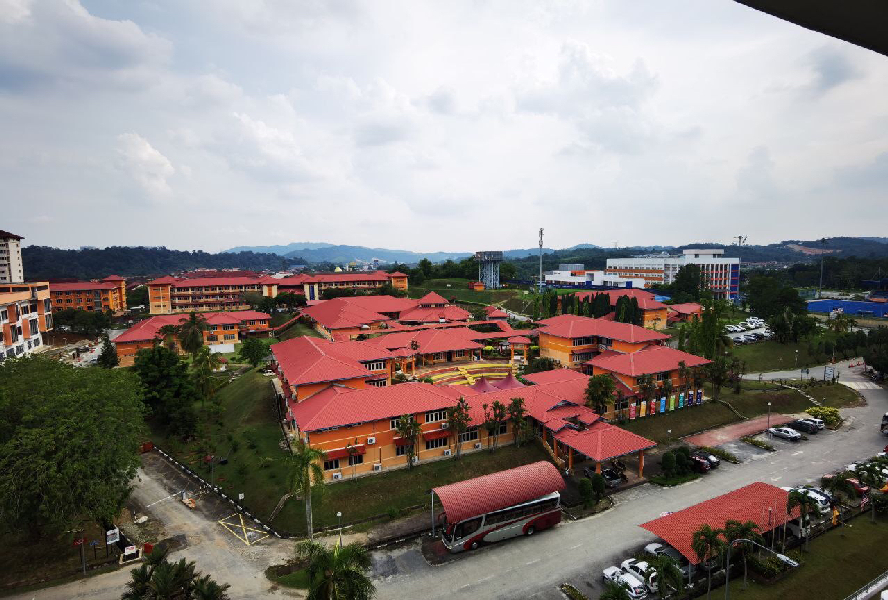 Rumah Baru Serviced Apartment Bandar Baru Bangi Poskod 43650 - photo 5