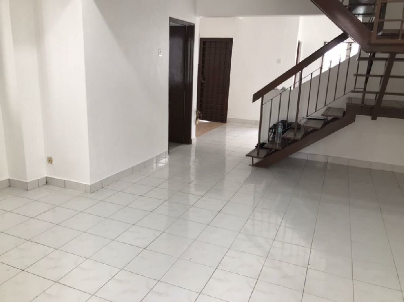 New Refurbished 2 Storey Seksyen 8 Bandar Baru Bangi - photo 3