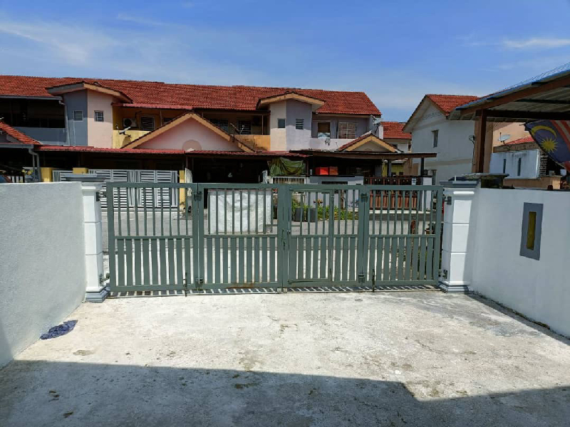 Teres 1 Setengah Tingkat Jalan Kekwa Serendah - photo 2