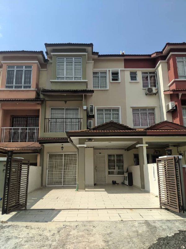 Fully furnished 2.5 Storey PUJ 4 Premium HomesTaman Puncak Jalil Bandar Putra Permai Seri Kembangan  - photo 2