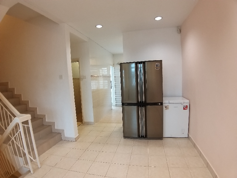 Fully furnished 2.5 Storey PUJ 4 Premium HomesTaman Puncak Jalil Bandar Putra Permai Seri Kembangan  - photo 10