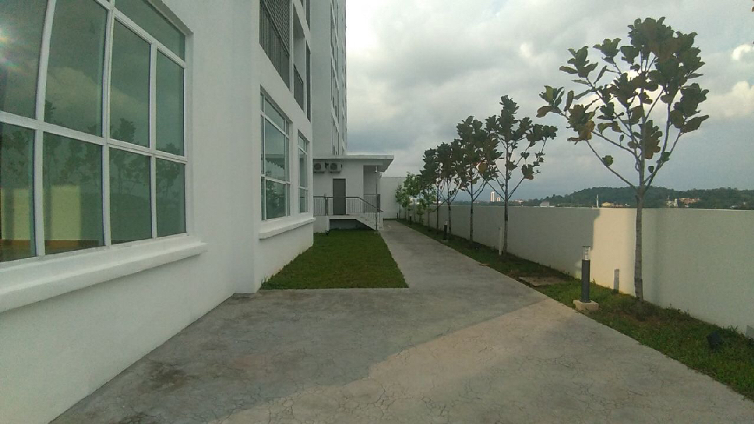 Corner Unit Service Apartment Bangi Gateway - photo 2