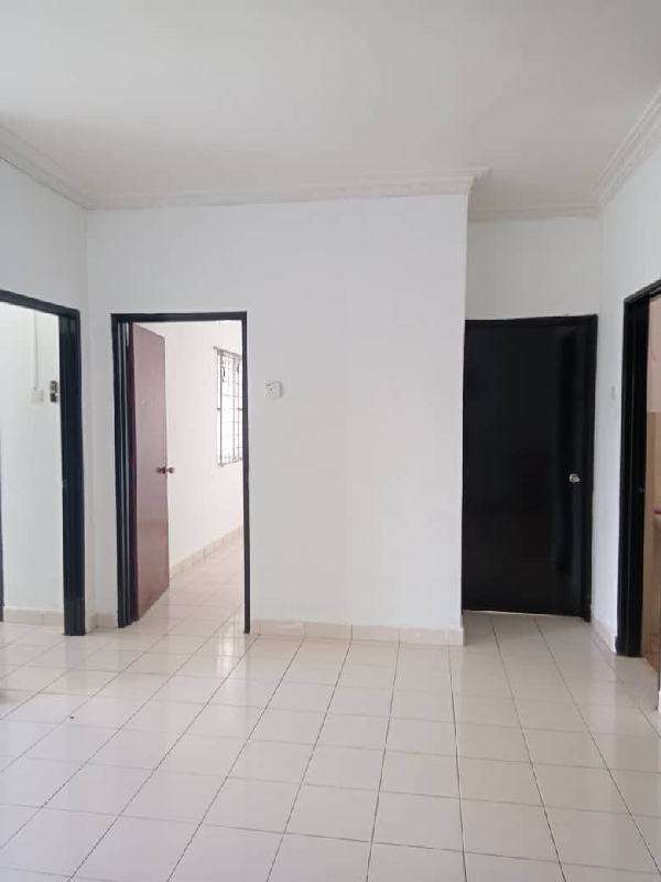Pangsapuri Desa Saujana Seri Kembangan Selangor - photo 3
