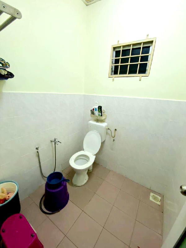 Double Storey Terrace Lestari Putra Seri Kembangan Selangor - photo 13