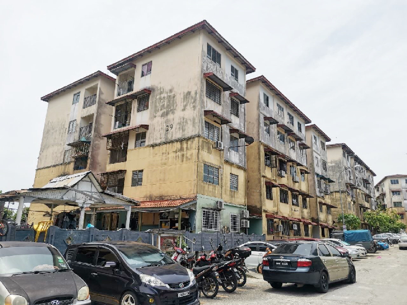 Pangsapuri Sri Indah Lestari Perdana Seri Kembangan Selangor - photo 2