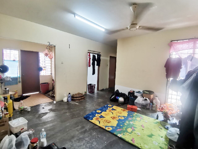 Pangsapuri Sri Indah Lestari Perdana Seri Kembangan Selangor - photo 3