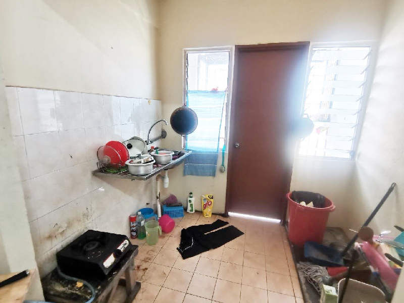Pangsapuri Sri Indah Lestari Perdana Seri Kembangan Selangor - photo 7