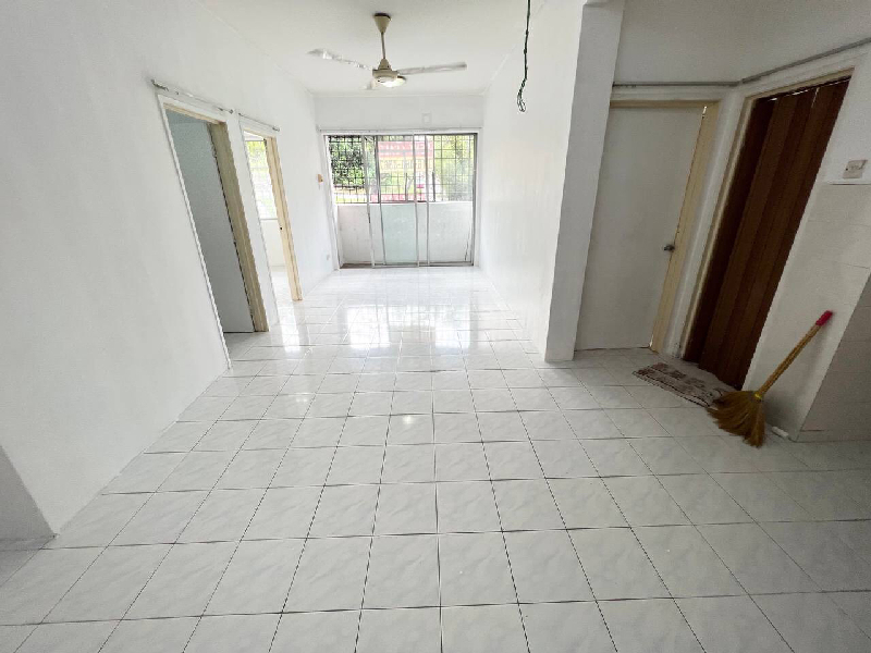 Ground Floor Putra Impian Apartment Seri Kembangan - photo 3