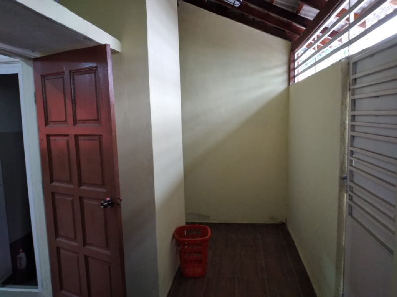 Renovated Extended Double Storey Teres Intermediate Semenyih Parklands - photo 5