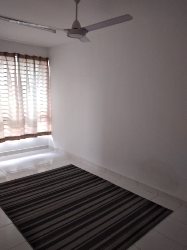Renovated Extended Double Storey Teres Intermediate Semenyih Parklands - photo 6