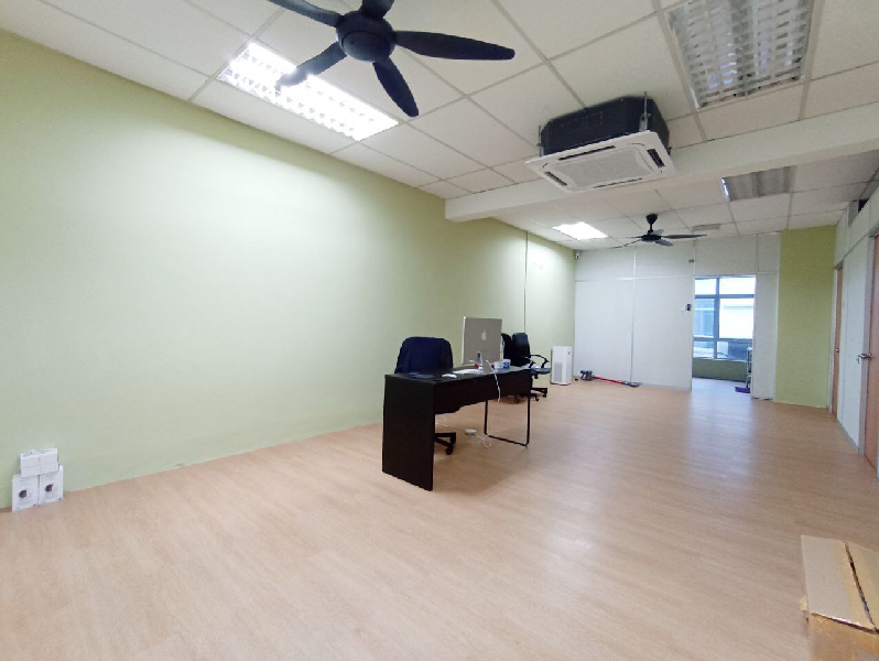 Level 2 Shoplot Office Seksyen 8 Bandar Baru Bangi - photo 10