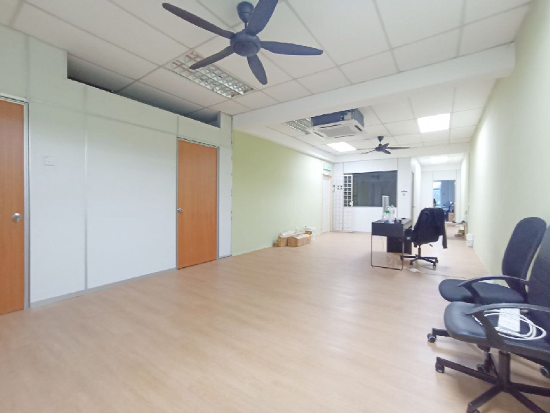 Level 2 Shoplot Office Seksyen 8 Bandar Baru Bangi - photo 11