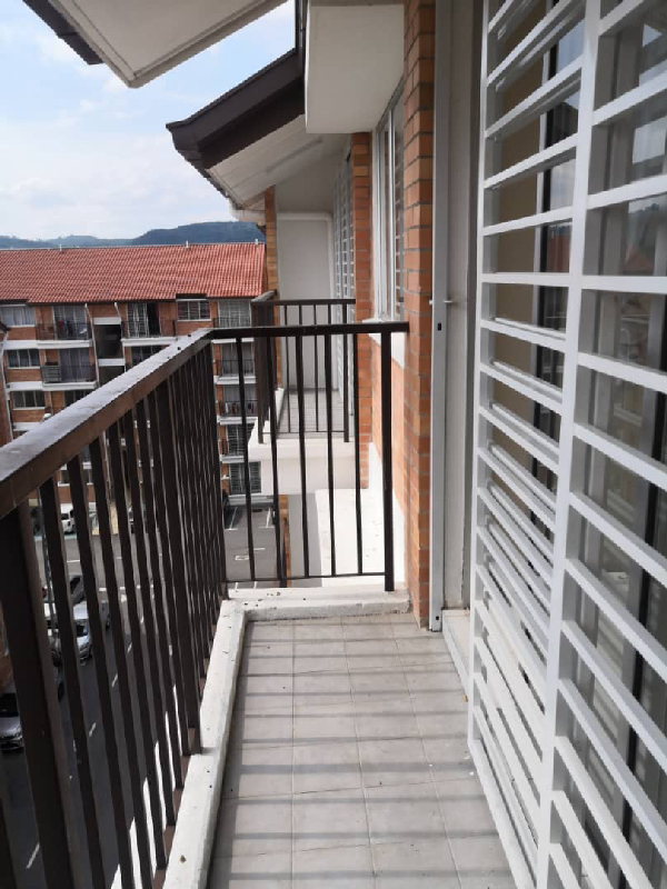 Partial Furnished Villa Court Apartment Goodview Heights Kajang - photo 6