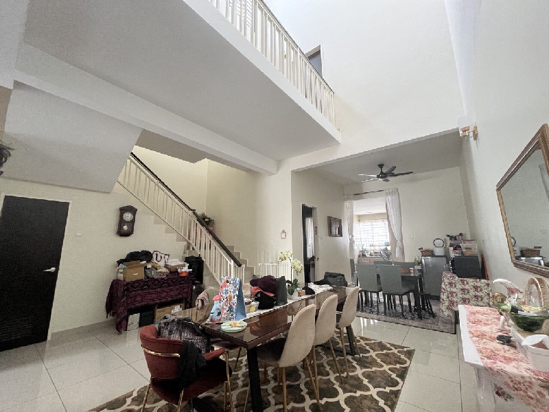 Spacious Big Unit The Terresse Bandar Puteri Bangi For Sale - photo 2