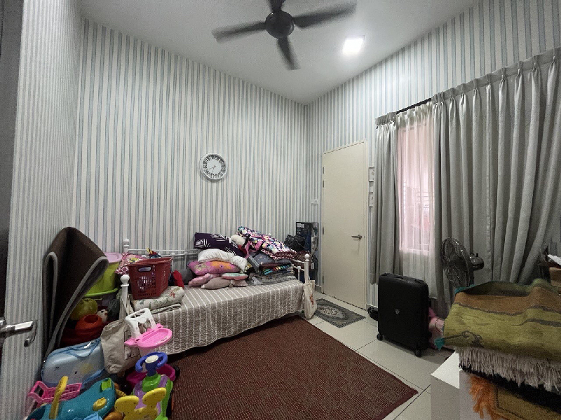 Spacious Big Unit The Terresse Bandar Puteri Bangi For Sale - photo 3