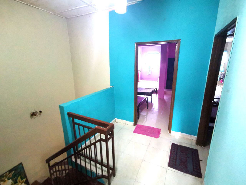 Double Storey Intermediate D8 Seksyen 8 Bandar Baru Bangi - photo 7