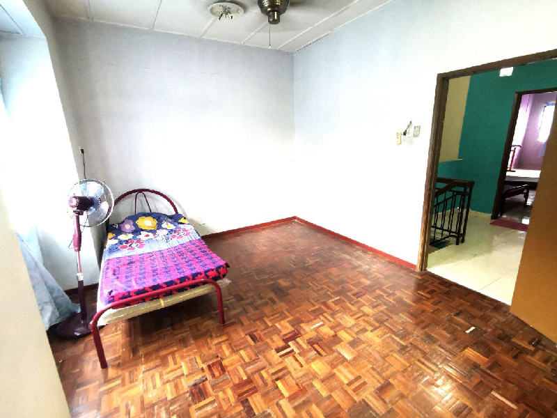 Double Storey Intermediate D8 Seksyen 8 Bandar Baru Bangi - photo 8