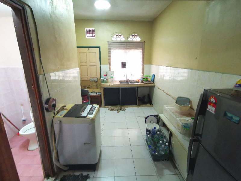 Double Storey Intermediate D8 Seksyen 8 Bandar Baru Bangi - photo 11