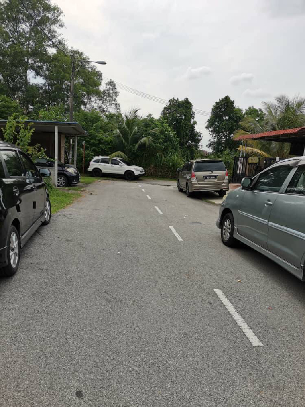 Single Storey Taman Maju Satu Sungai Jelok Kajang Selangor - photo 2