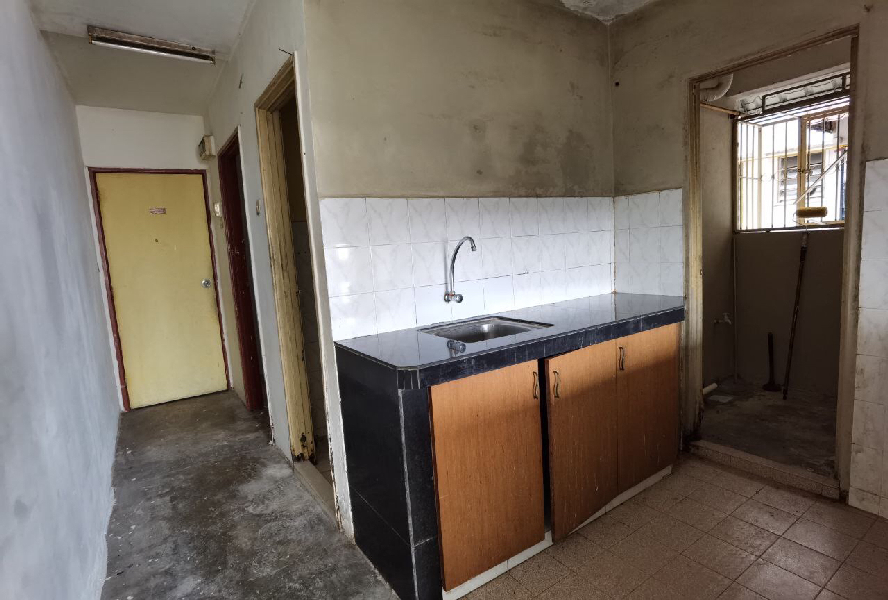 Blok A Apartment Sri Penara Bandar Sri Permaisuri Cheras Kuala Lumpur For Sale - photo 3