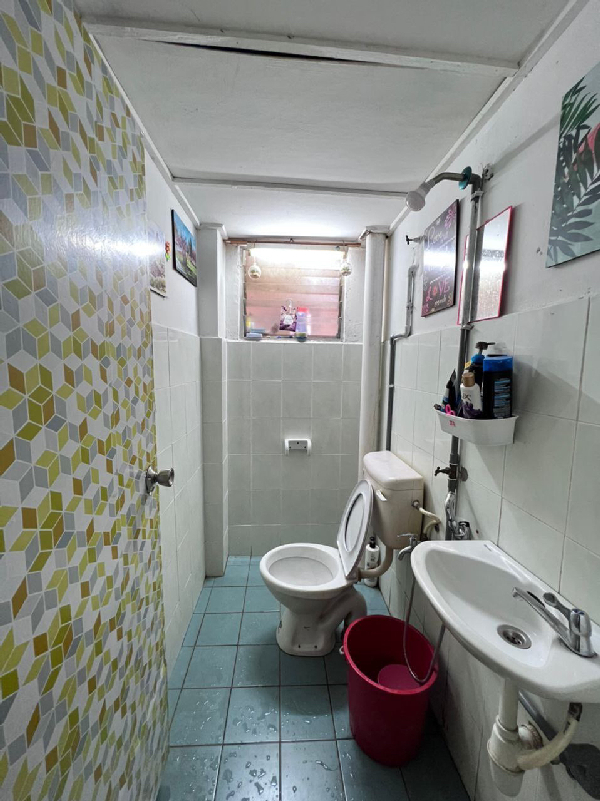 Level 2 Blok C Strata Ready Apartment Mawar Taman Sutera Kajang Selangor - photo 10