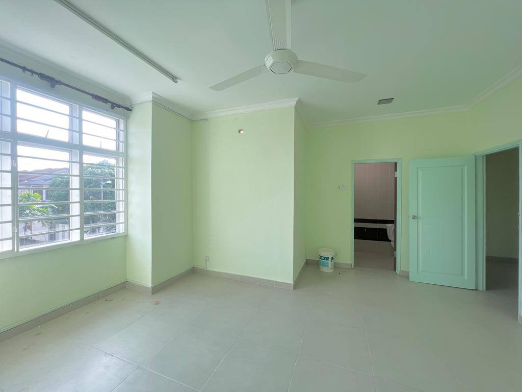 Renovated Rumah Teres 2 tingkat Seksyen 4, Bangi - photo 2