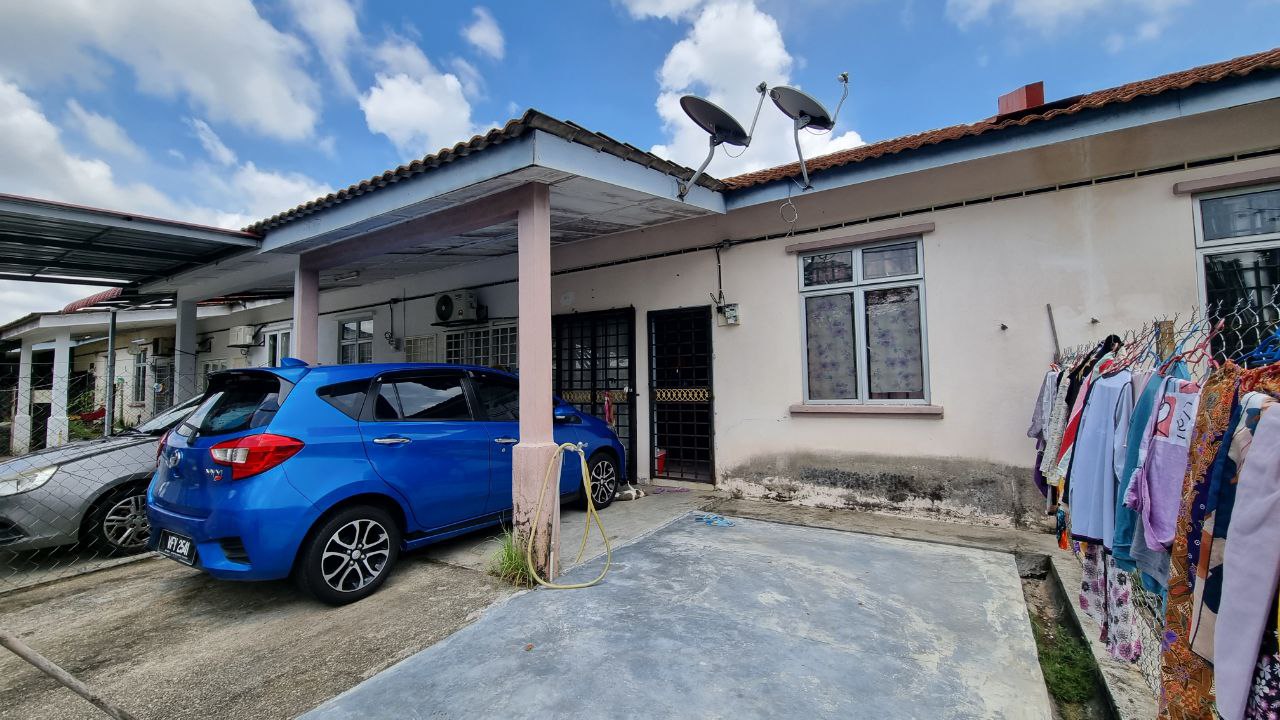 Single Storey Desa Pinggiran Putra, Putrajaya - photo 9