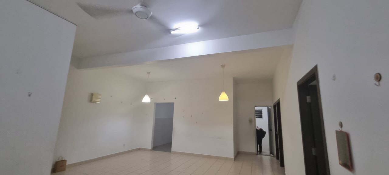 Corner Unit Embun Residence Taman Puncak Saujana Kajang - photo 4