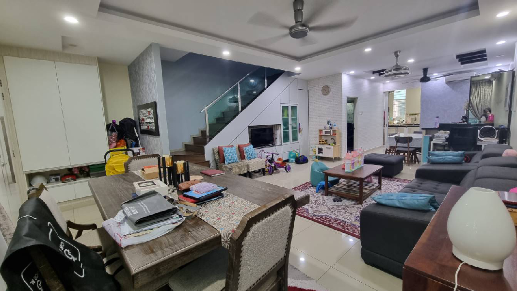 Renovated 2 Storey Terrace Bangi Avenue Freehold - photo 6