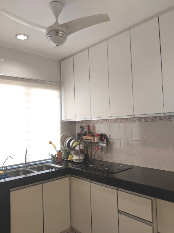 Spacious 3 Storey Fully Furnished Puncak Jalil - photo 5