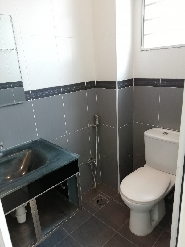 Spacious 3 Storey Fully Furnished Puncak Jalil - photo 8