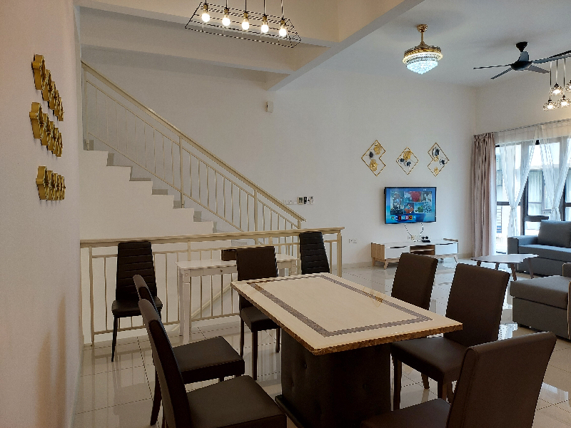 Spacious Fully Furnished Landed 3 Storey Townhouse 16 Sierra Puchong - photo 8