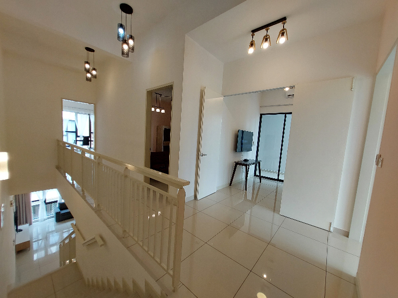 Spacious Fully Furnished Landed 3 Storey Townhouse 16 Sierra Puchong - photo 11