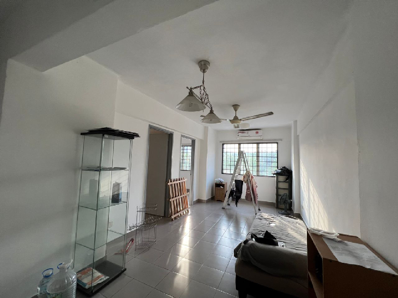 Partial Furnished Low Level Blok C Putra Damai Apartment Presint 11 Putrajaya - photo 2
