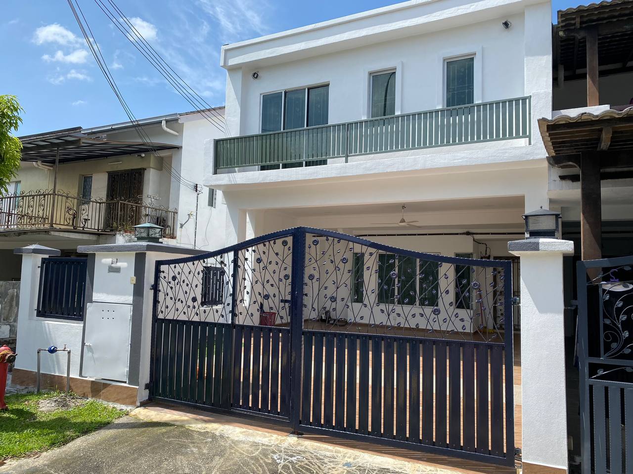 End Lot Double Storey Taman Sutera 3 Kajang - photo 2