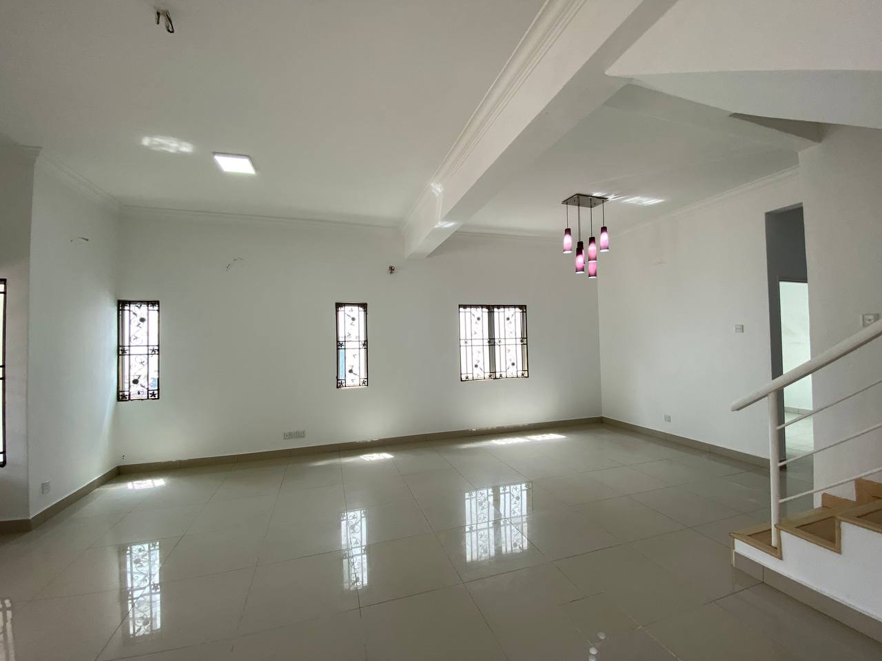 End Lot Double Storey Taman Sutera 3 Kajang - photo 8