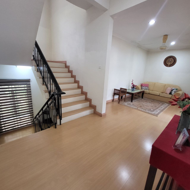 Fully Furnished Semi D 2 Half Storey Puncak Bangi - photo 9