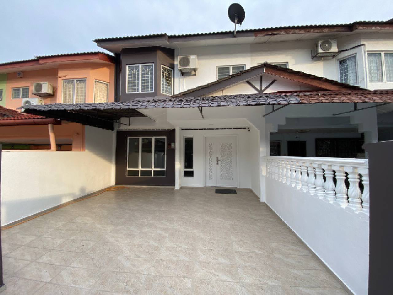 Double Storey Terrace Taman Maju Satu Kajang - photo 3